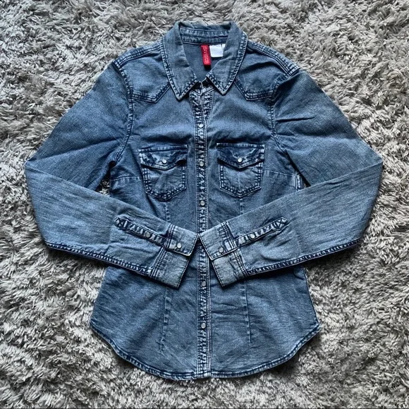 H&M Denim Jacket - Picture 1 of 6